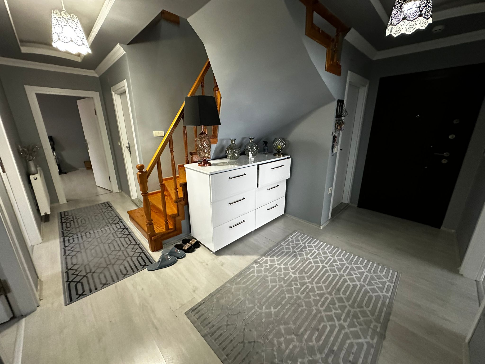 MABEL GAYRİMENKUL/VAKFIKEBİR SİTE İÇİ 240 M2 SATILIK 6+1 DUBLEKS